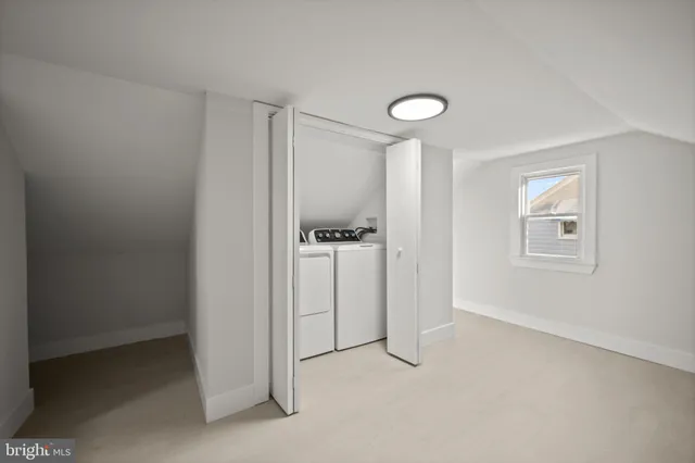 $299,900 | 821 South Woodlynn Road, Baltimore, MD 21221