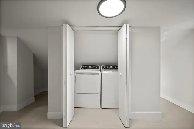 $299,900 | 821 South Woodlynn Road, Baltimore, MD 21221