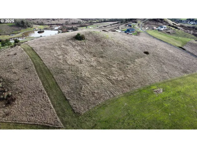 $375,000 | 0 Wil Way, Winston, OR 97496