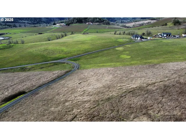 $375,000 | 0 Wil Way, Winston, OR 97496