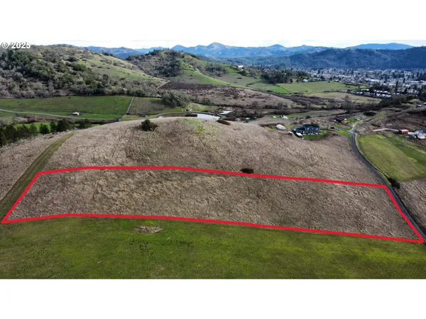 $350,000 | 0 Wil Way, Winston, OR 97496