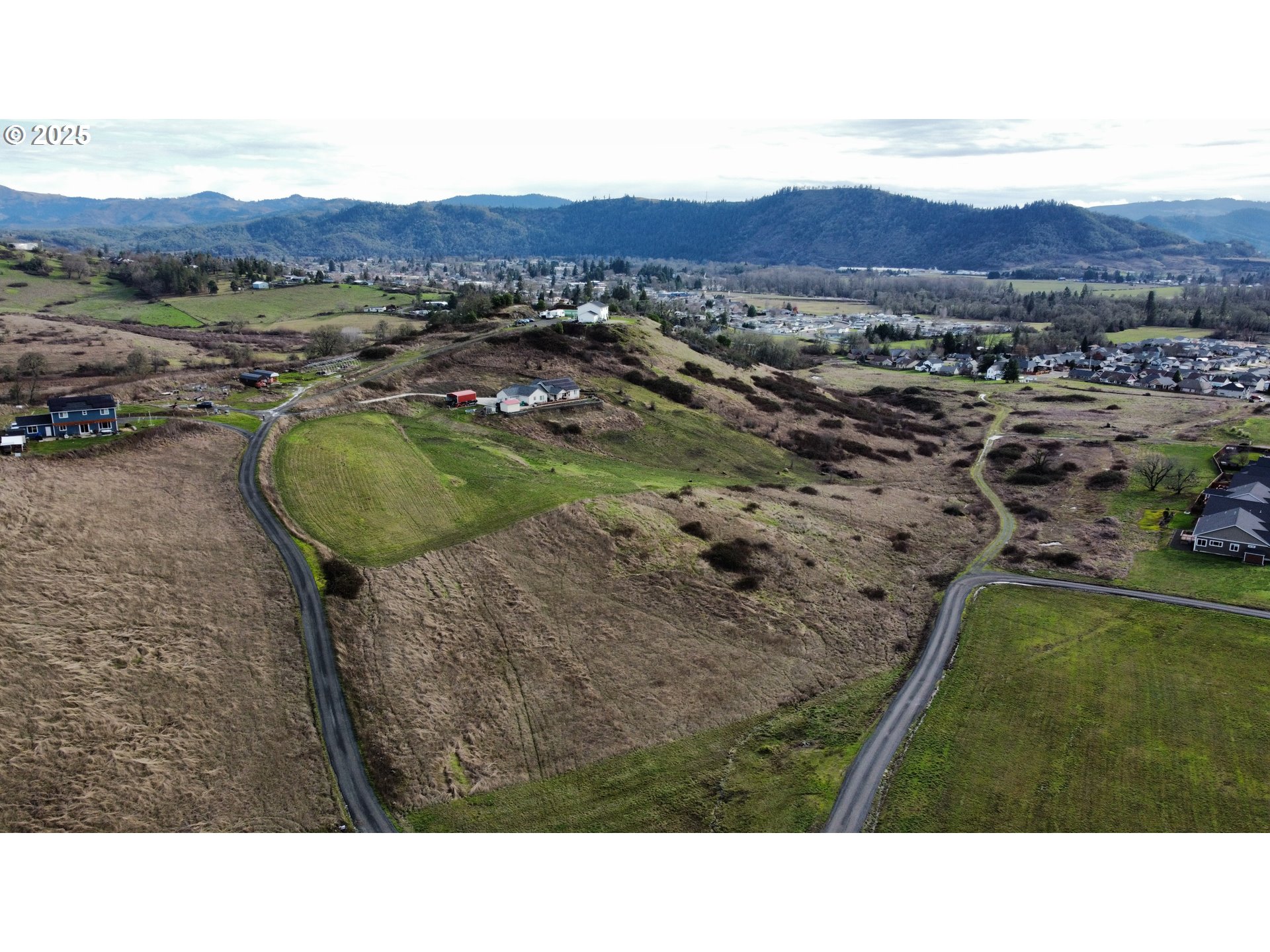 0 Wil Way Winston, OR 97496 - Photo 3 of 28