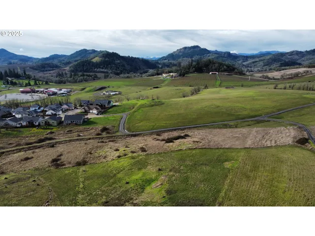 $375,000 | 0 Wil Way, Winston, OR 97496