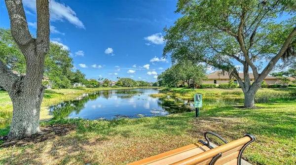 $895,000 | 7198 Del Lago Drive, Sarasota, FL 34238