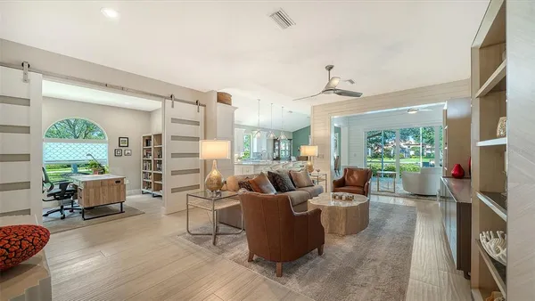 $895,000 | 7198 Del Lago Drive, Sarasota, FL 34238