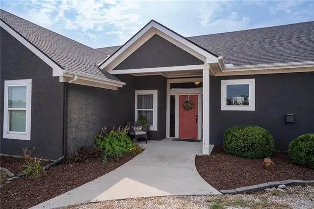 $589,900 | 1593 North 150 Road, Baldwin City, KS 66006