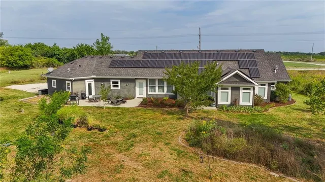 $589,900 | 1593 North 150 Road, Baldwin City, KS 66006