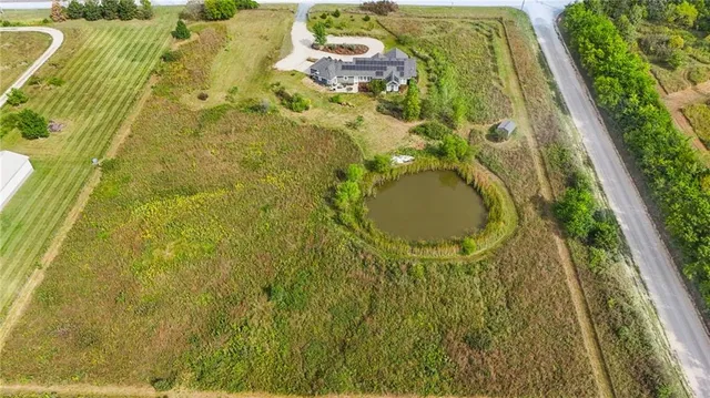 $589,900 | 1593 North 150 Road, Baldwin City, KS 66006