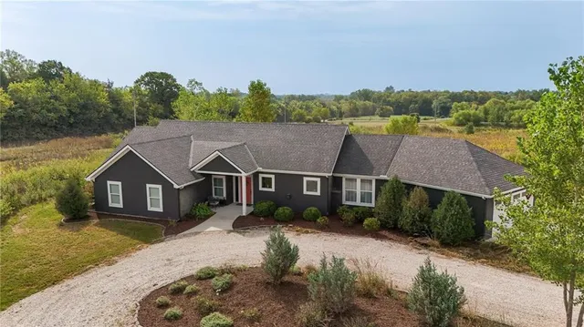 $589,900 | 1593 North 150 Road, Baldwin City, KS 66006