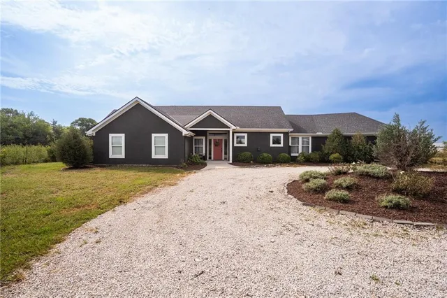 $589,900 | 1593 North 150 Road, Baldwin City, KS 66006