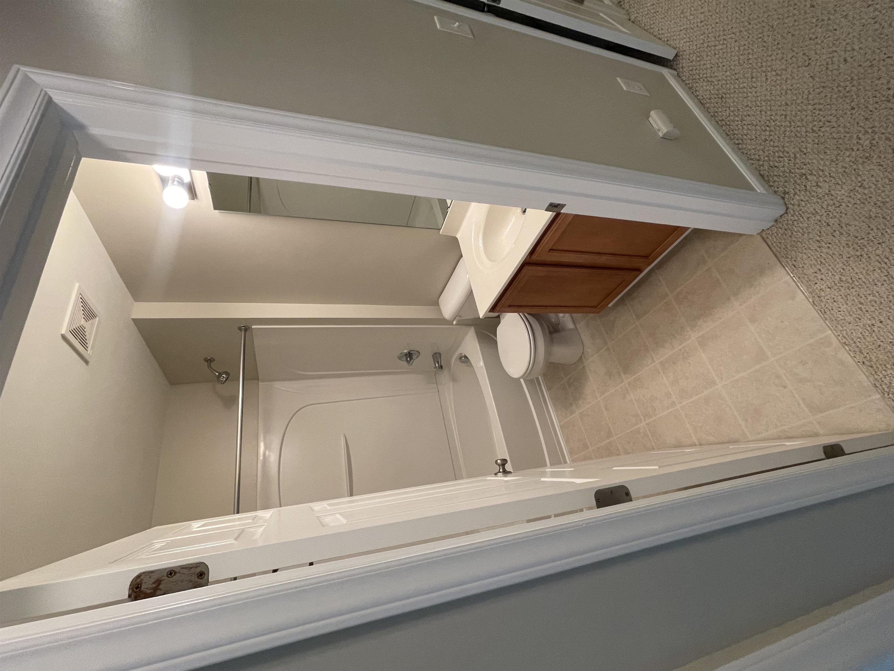 350 Gilman Lane, Unit 109 Raleigh, NC 27610 - Photo 9 of 15 Second Floor Bath