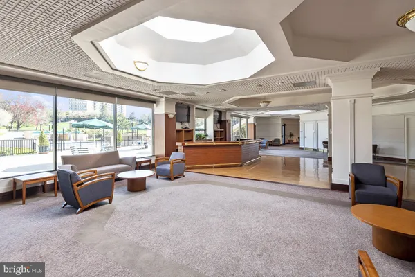 $415,000 | 203 Yoakum Parkway, Unit 410, Alexandria, VA 22304