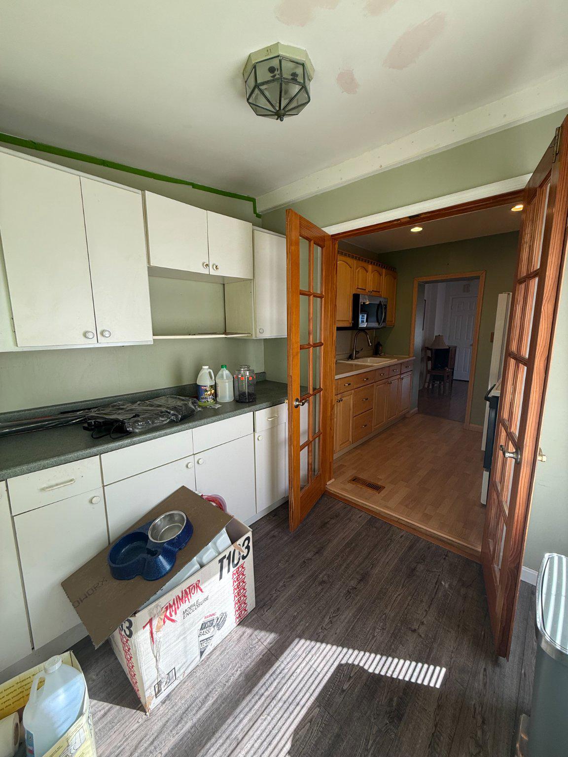 1918 Griffis Avenue Baltimore, MD 21230 - Photo 5 of 11 Charming kitchen with inviting layout.