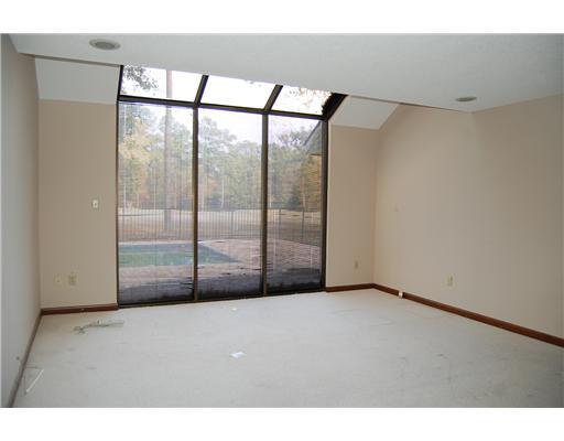 111 East Ruelle Drive Mandeville, LA 70471 - Photo 4 of 9