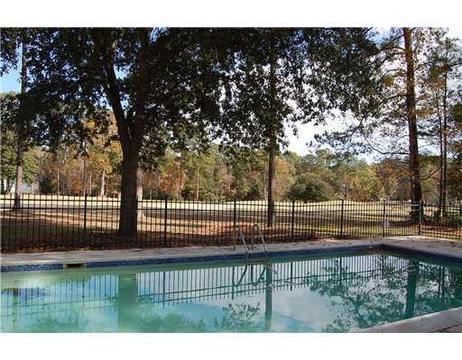 111 East Ruelle Drive Mandeville, LA 70471 - Photo 7 of 9