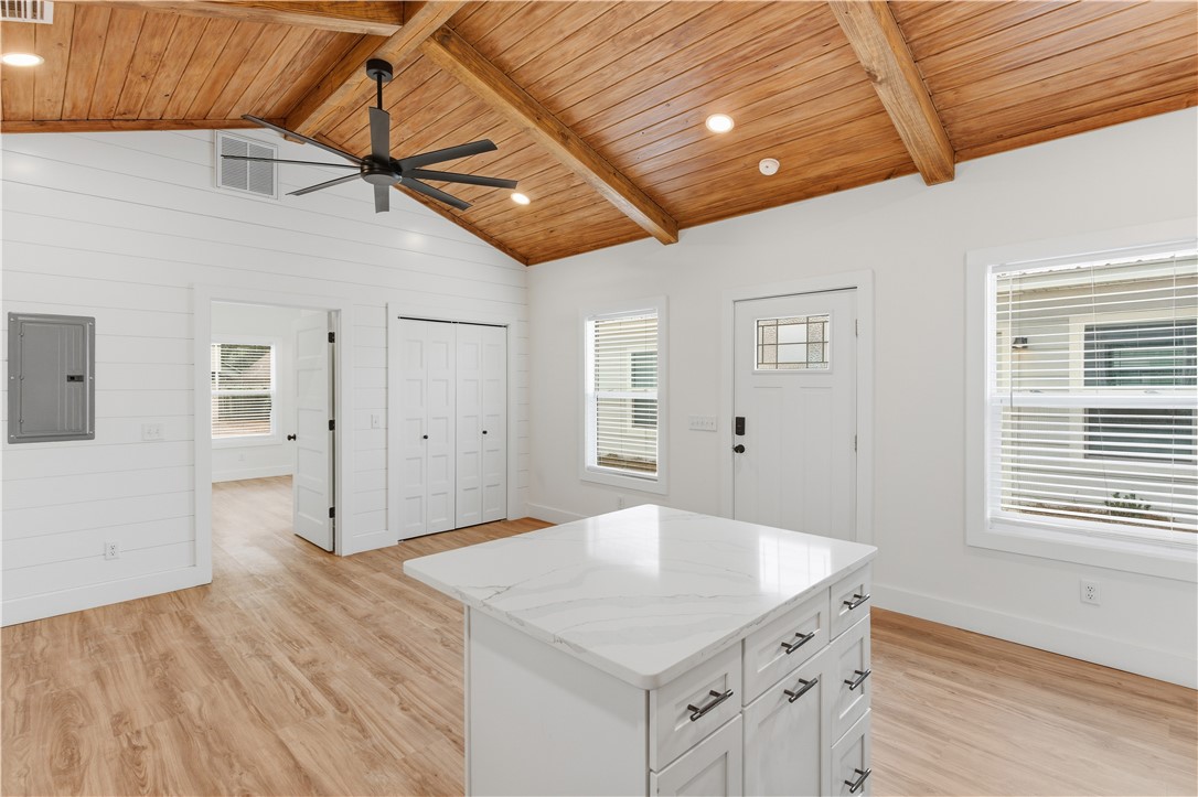 308 Palm Street St. Simons Island, GA 31522 - Photo 5 of 23