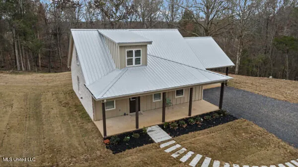 $295,000 | 30104 East Mississippi 4, Senatobia, MS 38668