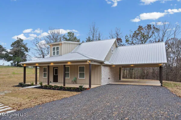 $295,000 | 30104 East Mississippi 4, Senatobia, MS 38668