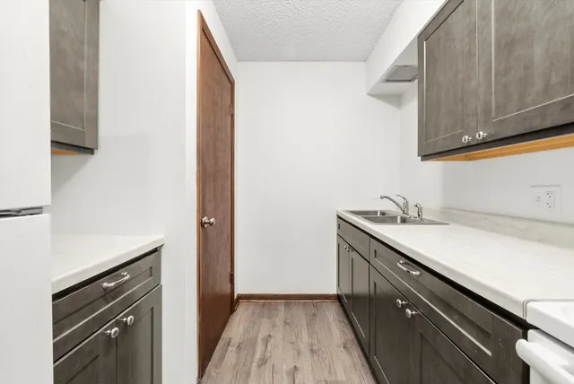 $1,550 | 609 East 3rd Street, Unit 5, Lockport, IL 60441