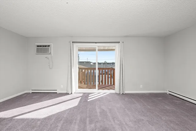 $1,600 | 609 East 3rd Street, Unit 5, Lockport, IL 60441