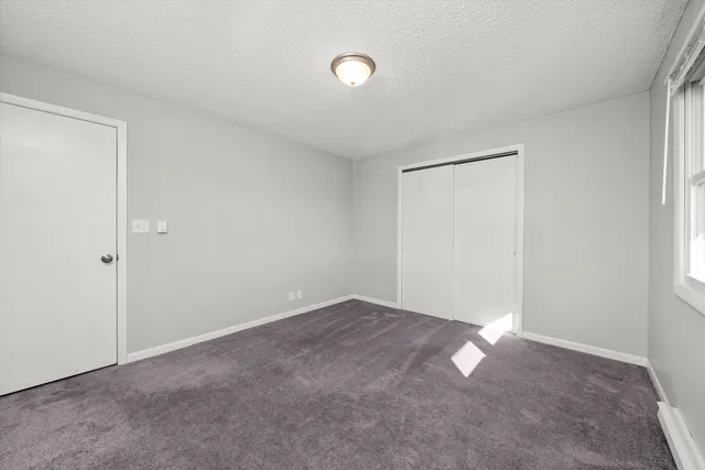 $1,600 | 609 East 3rd Street, Unit 5, Lockport, IL 60441