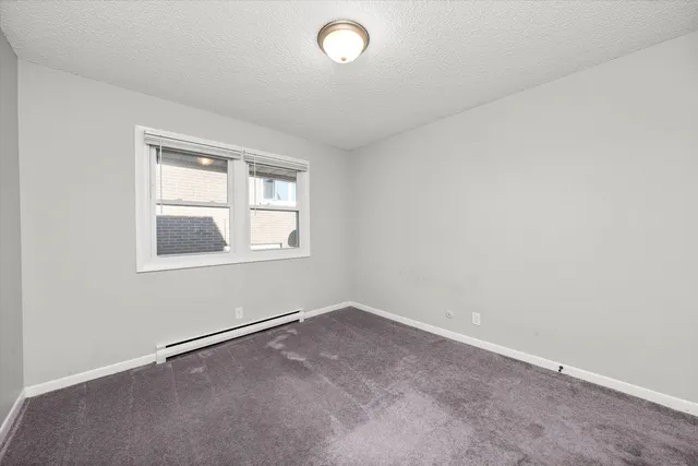 $1,600 | 609 East 3rd Street, Unit 5, Lockport, IL 60441