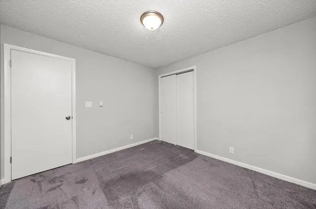 $1,600 | 609 East 3rd Street, Unit 5, Lockport, IL 60441