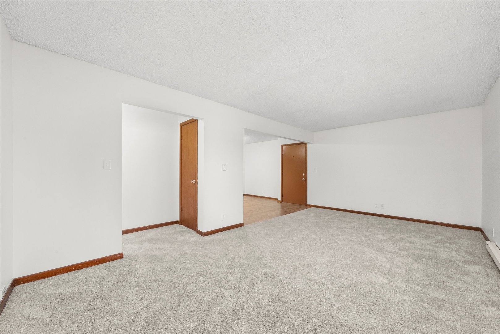 609 East 3rd Street, Unit 5 Lockport, IL 60441 - Photo 3 of 42