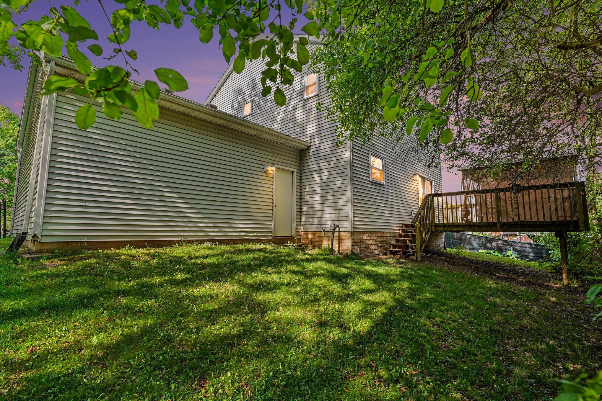 2422 Par Court Howell, MI 48843 - Photo 21 of 23 028_file_8906