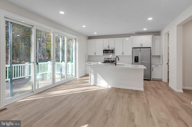 $544,999 | 2812 White Tail Drive, Locust Grove, VA 22508