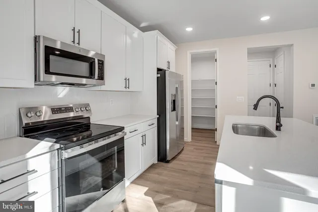 $544,999 | 2812 White Tail Drive, Locust Grove, VA 22508