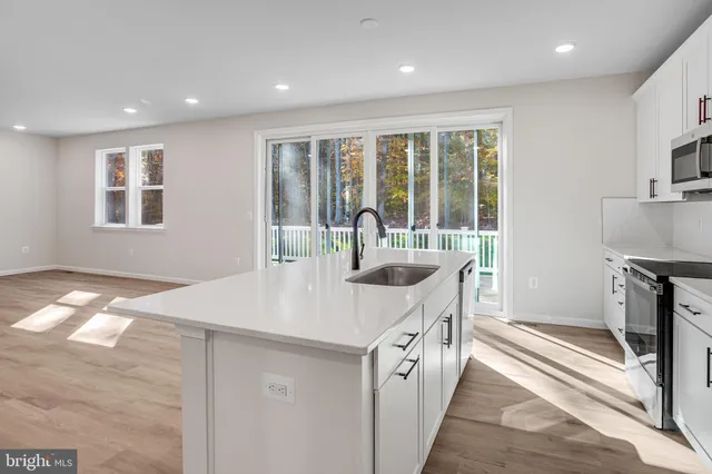 $544,999 | 2812 White Tail Drive, Locust Grove, VA 22508