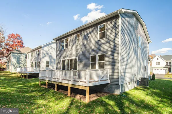 $550,999 | 2812 White Tail Drive, Locust Grove, VA 22508