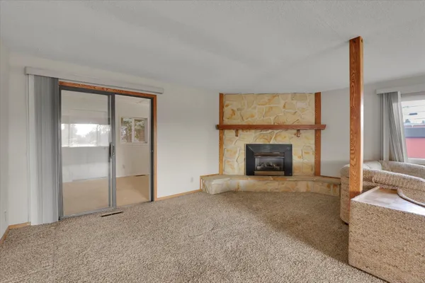 $465,000 | 403 North Jefferson Street, Medical Lake, WA 99022