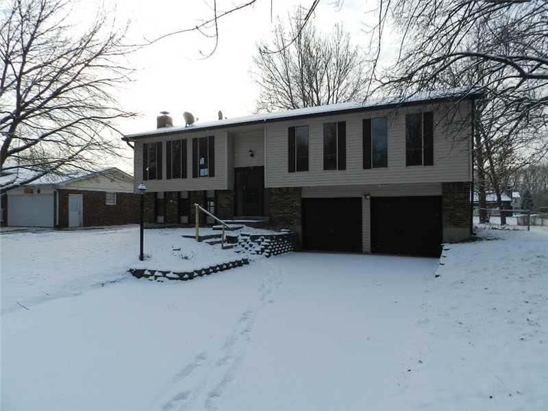 5327 Thompson Road Indianapolis, IN 46221 - Photo 1 of 11 Gallery Image 1