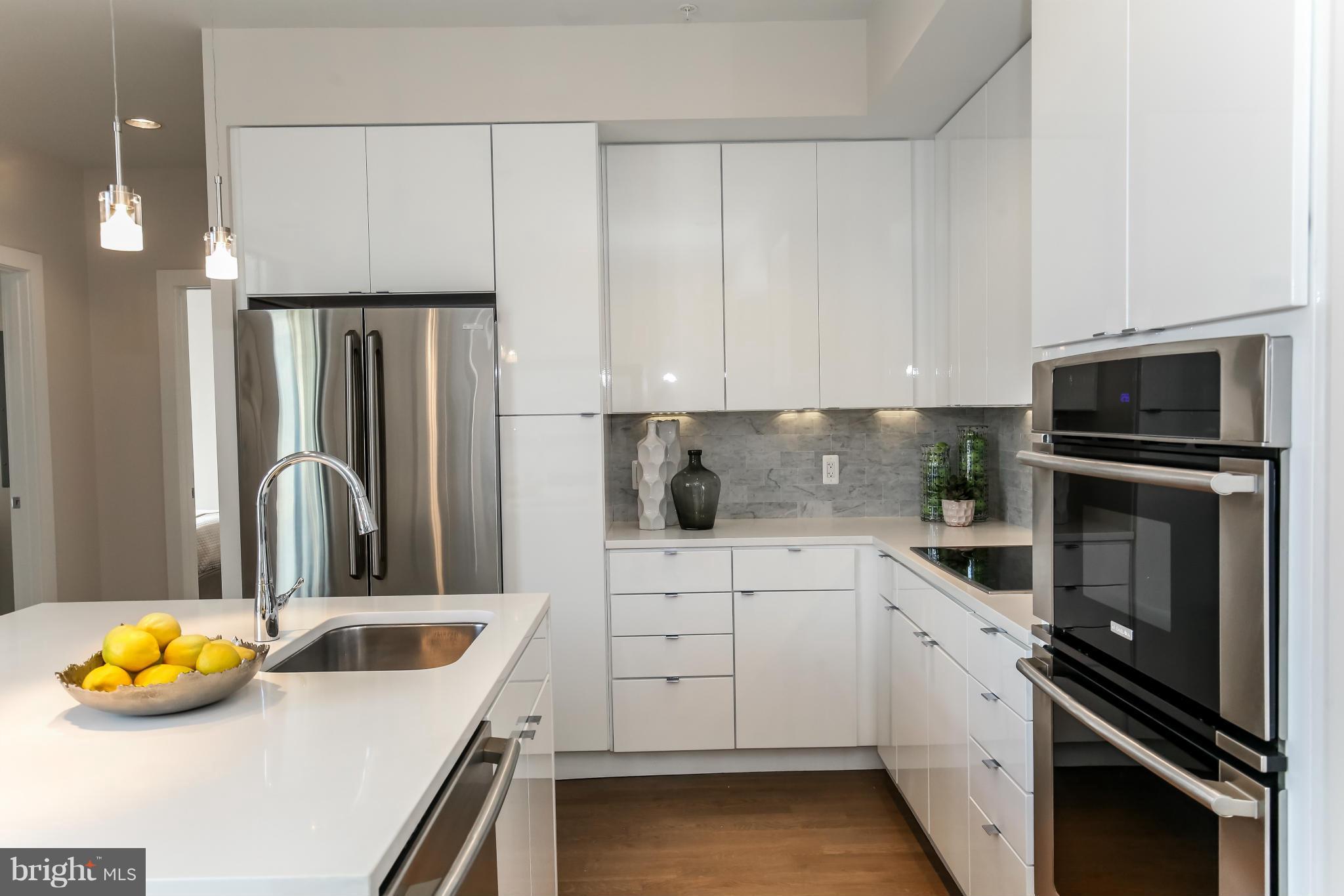 1405 W Street Northwest, Unit 202 Washington, DC 20009 - Photo 2 of 15 Kitchen
