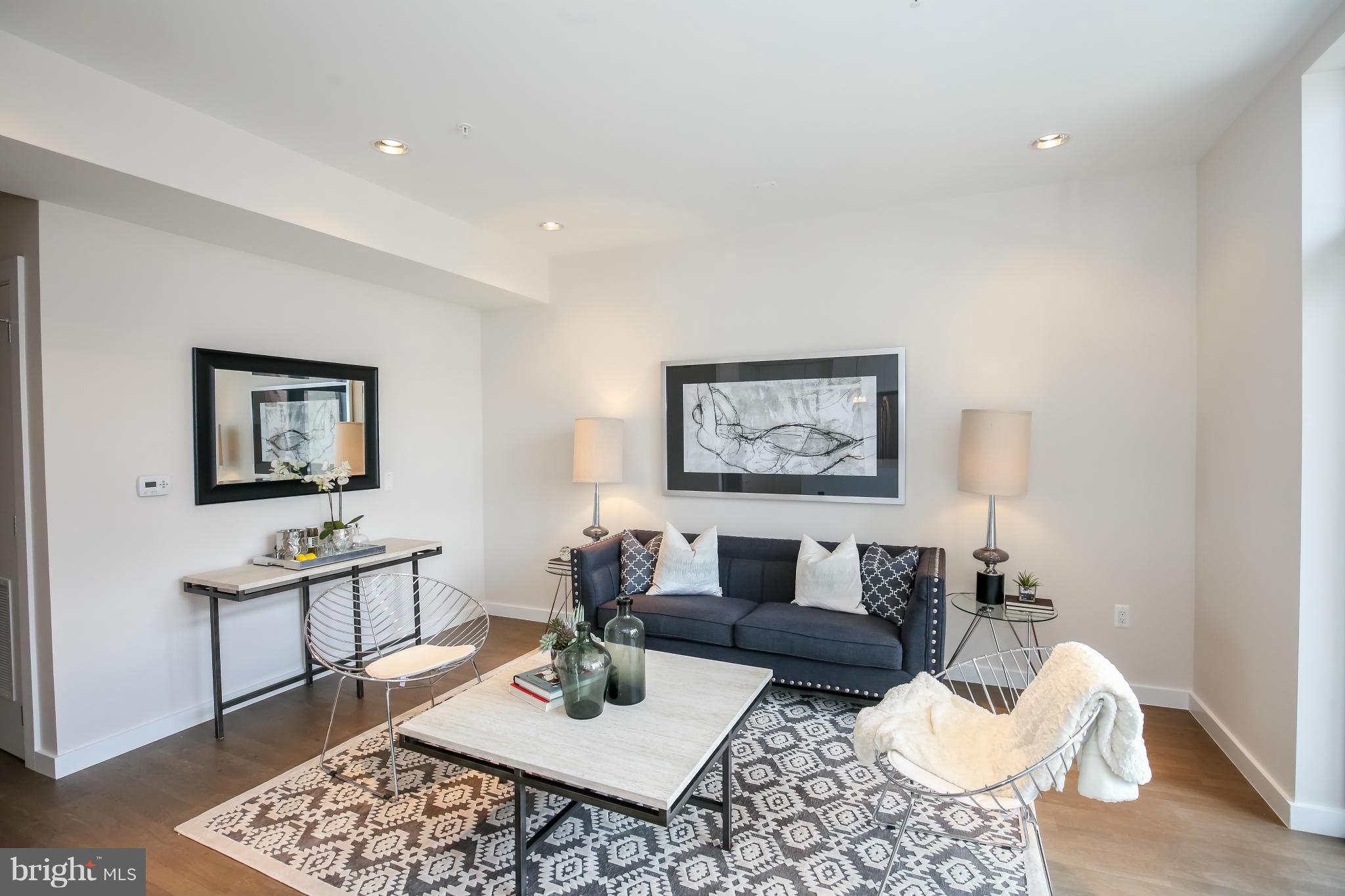 1405 W Street Northwest, Unit 202 Washington, DC 20009 - Photo 11 of 15 Living Room