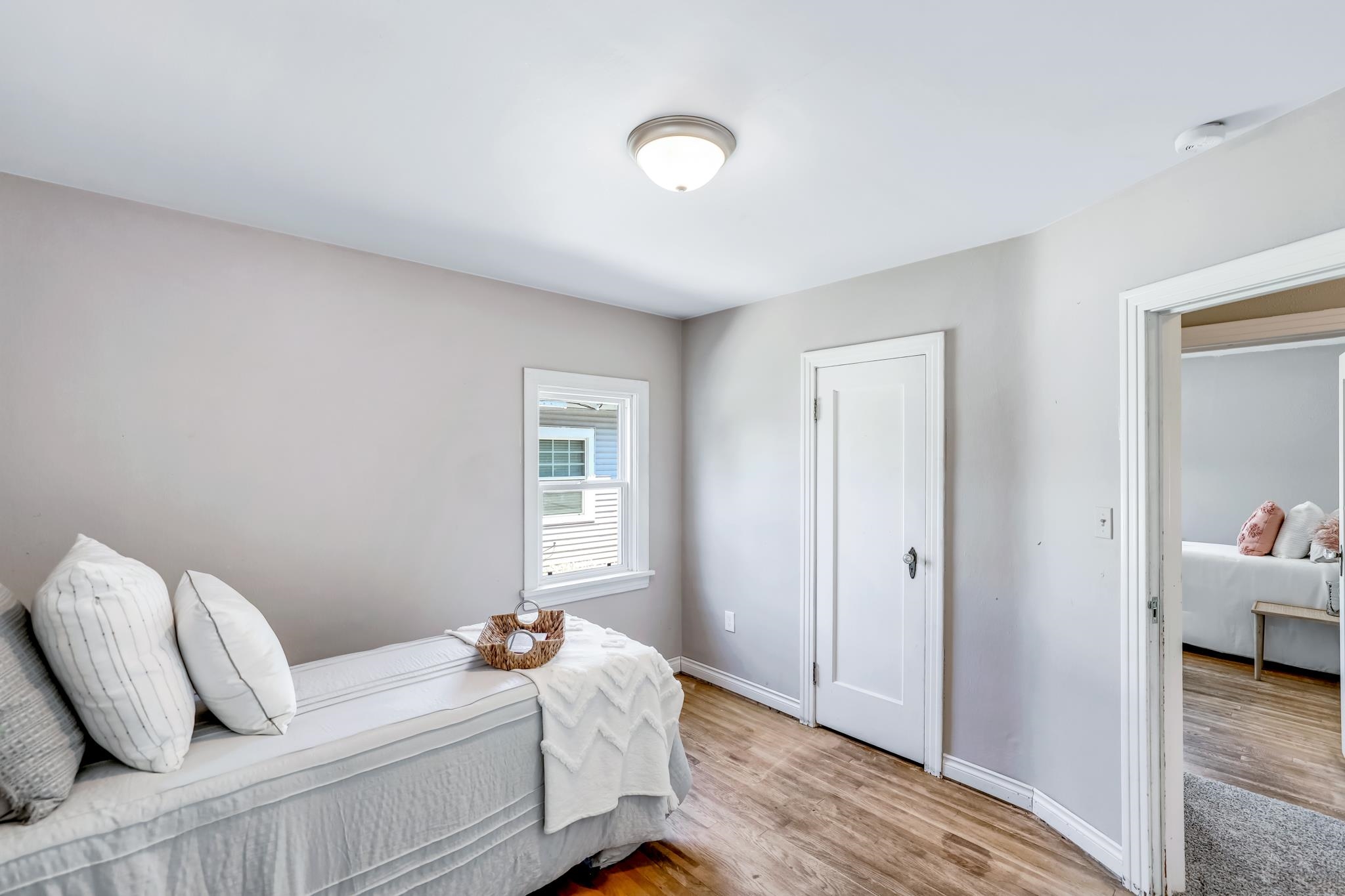 4703 North Stone Street Spokane, WA 99207 - Photo 11 of 40