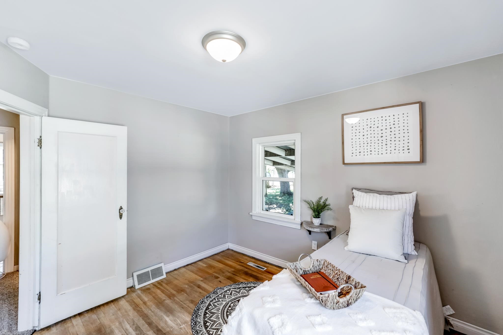 4703 North Stone Street Spokane, WA 99207 - Photo 12 of 40