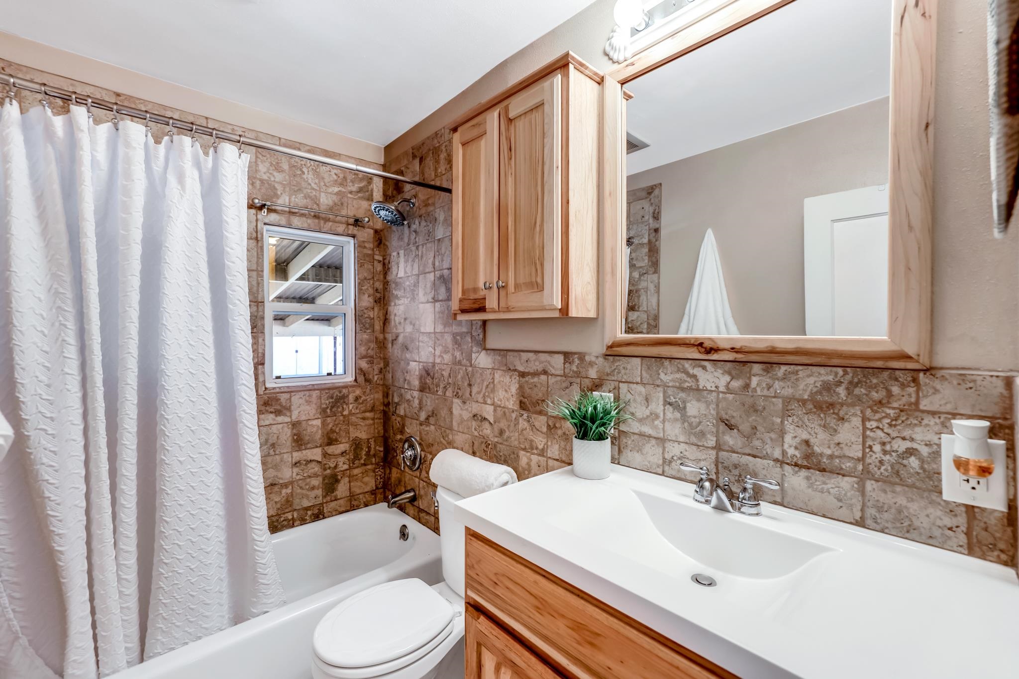 4703 North Stone Street Spokane, WA 99207 - Photo 13 of 40