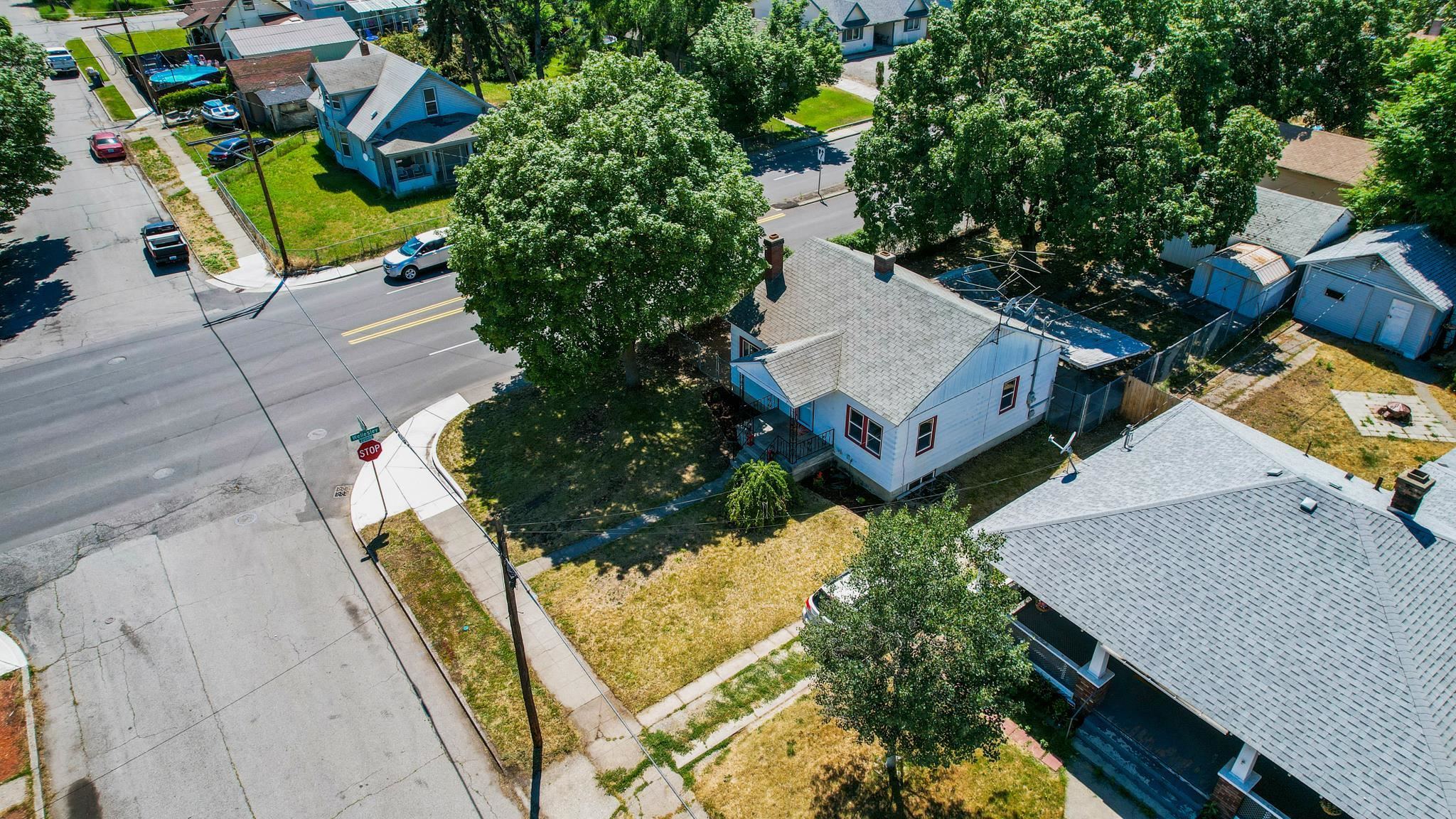 4703 North Stone Street Spokane, WA 99207 - Photo 33 of 40