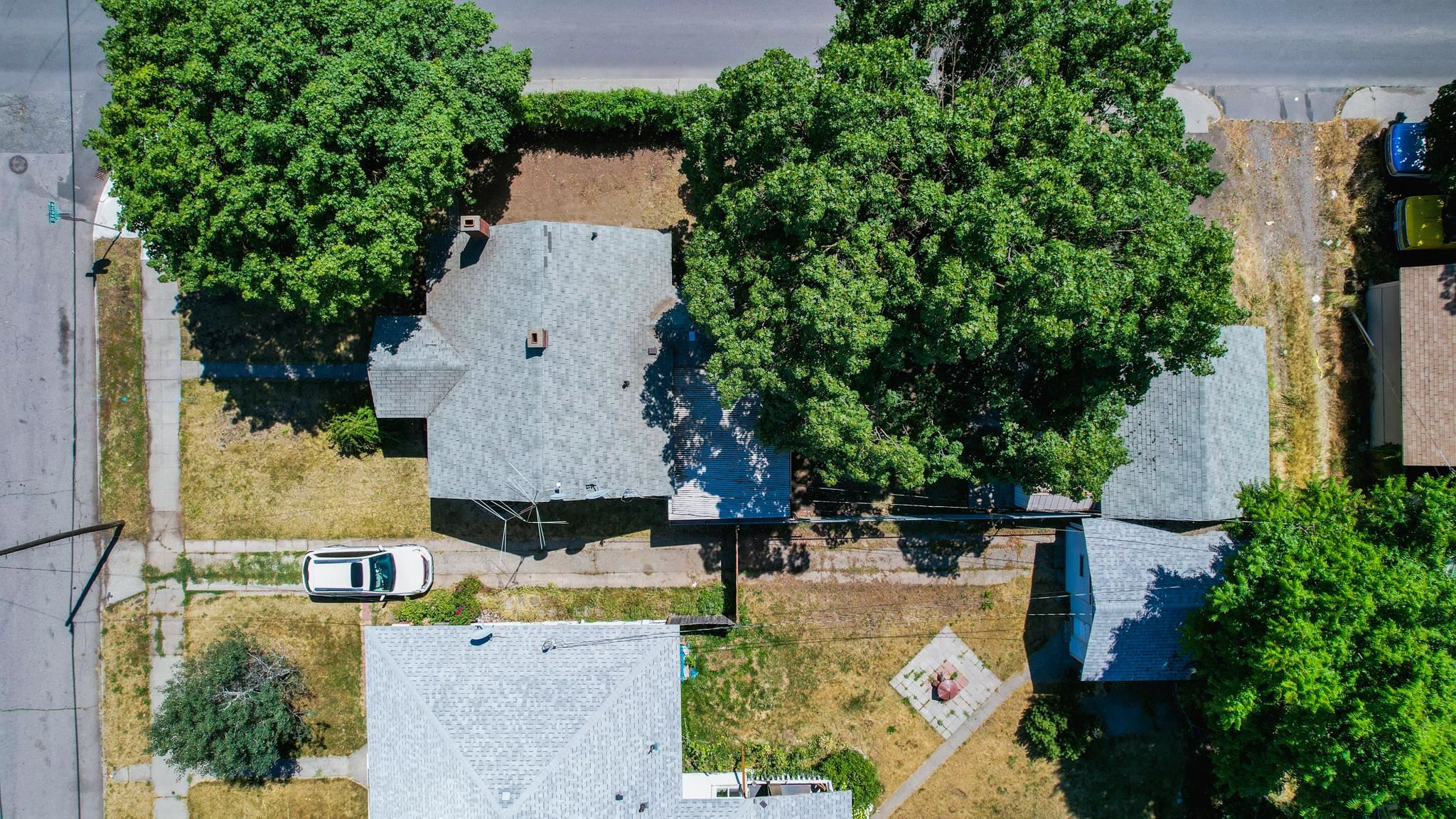 4703 North Stone Street Spokane, WA 99207 - Photo 35 of 40