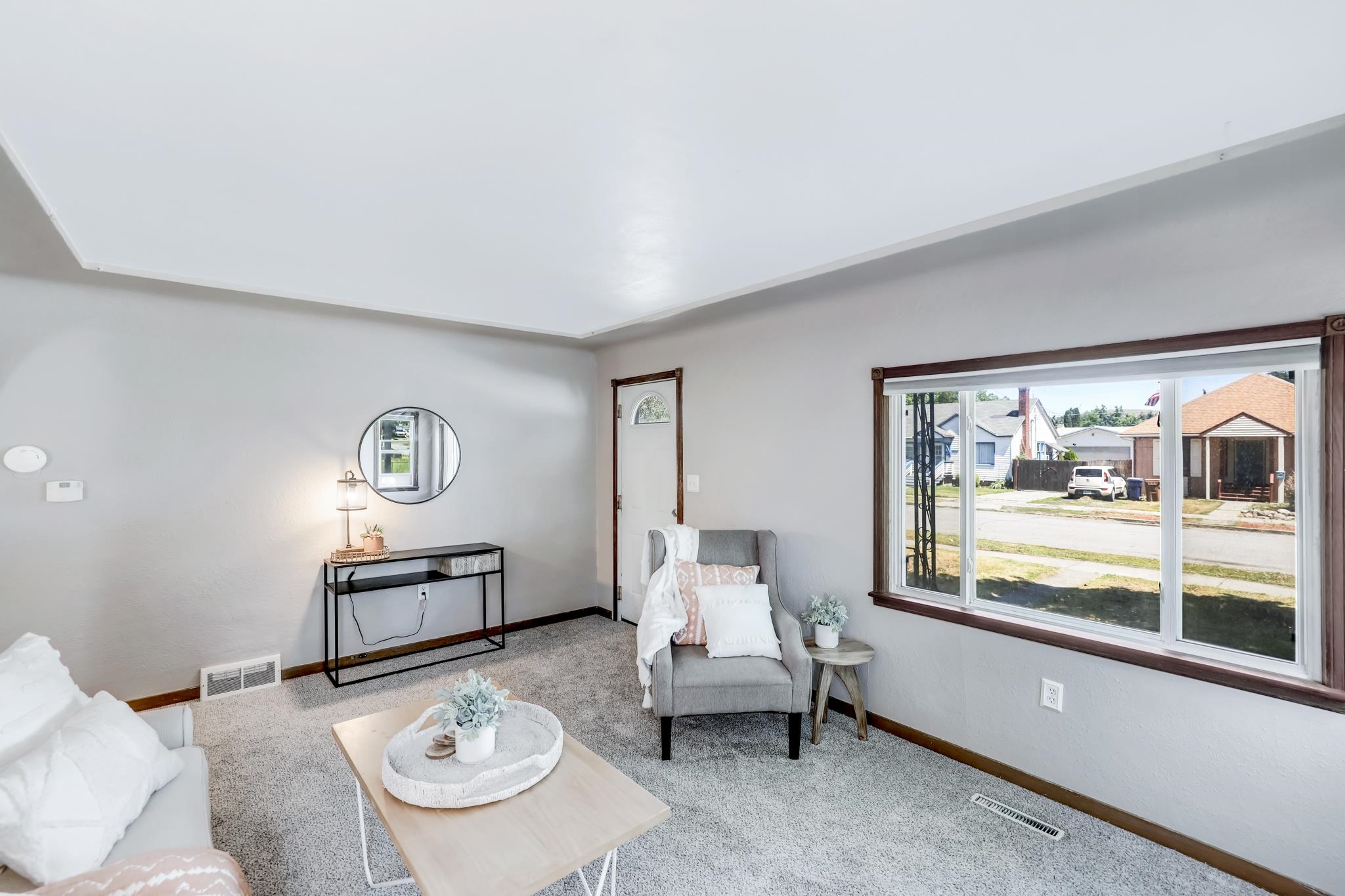 4703 North Stone Street Spokane, WA 99207 - Photo 5 of 40