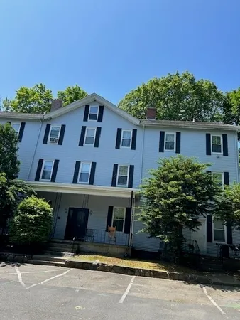 $1,900 | 33 Rockland Street, Unit 2, Canton, MA 02021