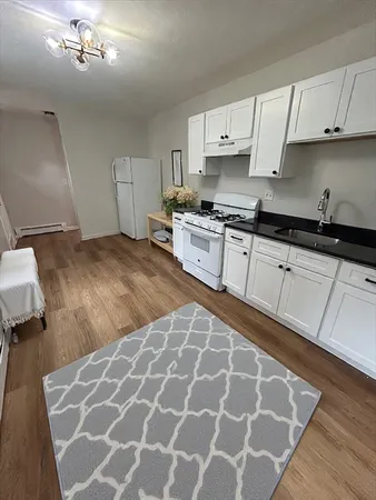 $1,900 | 33 Rockland Street, Unit 2, Canton, MA 02021