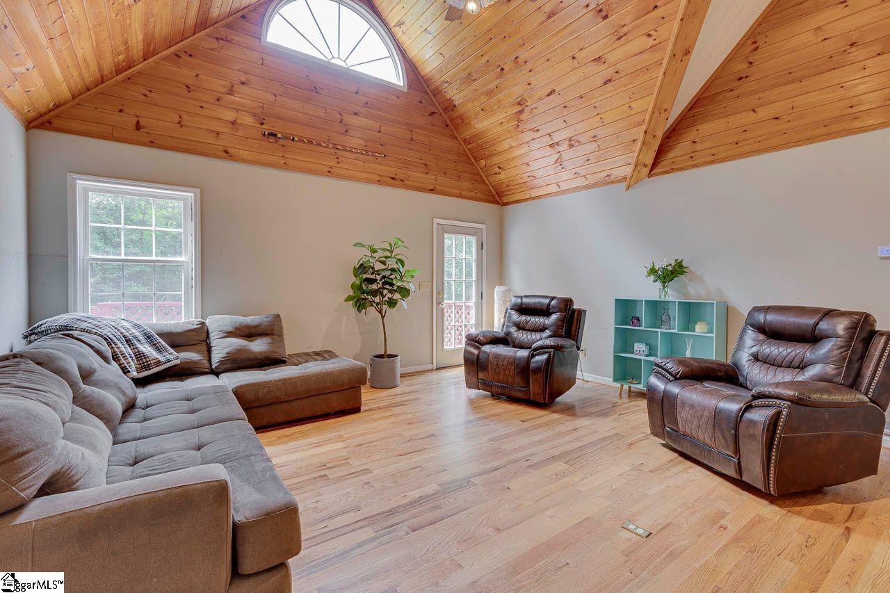 340 Adger Road Easley, SC 29642 - Photo 5 of 48