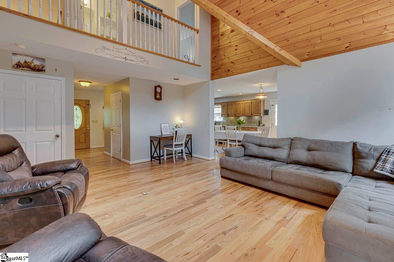 340 Adger Road Easley, SC 29642 - Photo 7 of 48