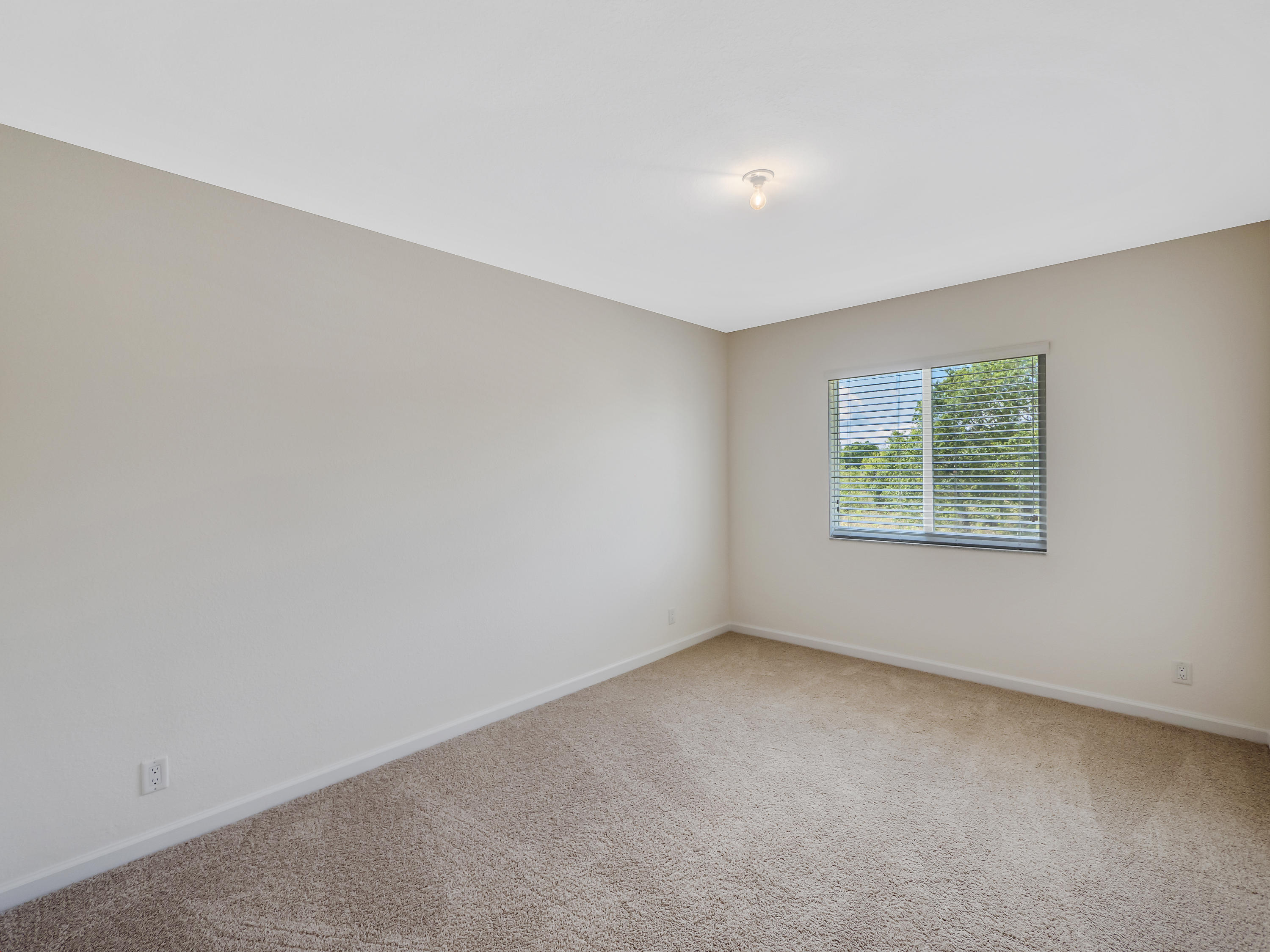 7091 Limestone Cay Road Jupiter, FL 33458 - Photo 11 of 31 005