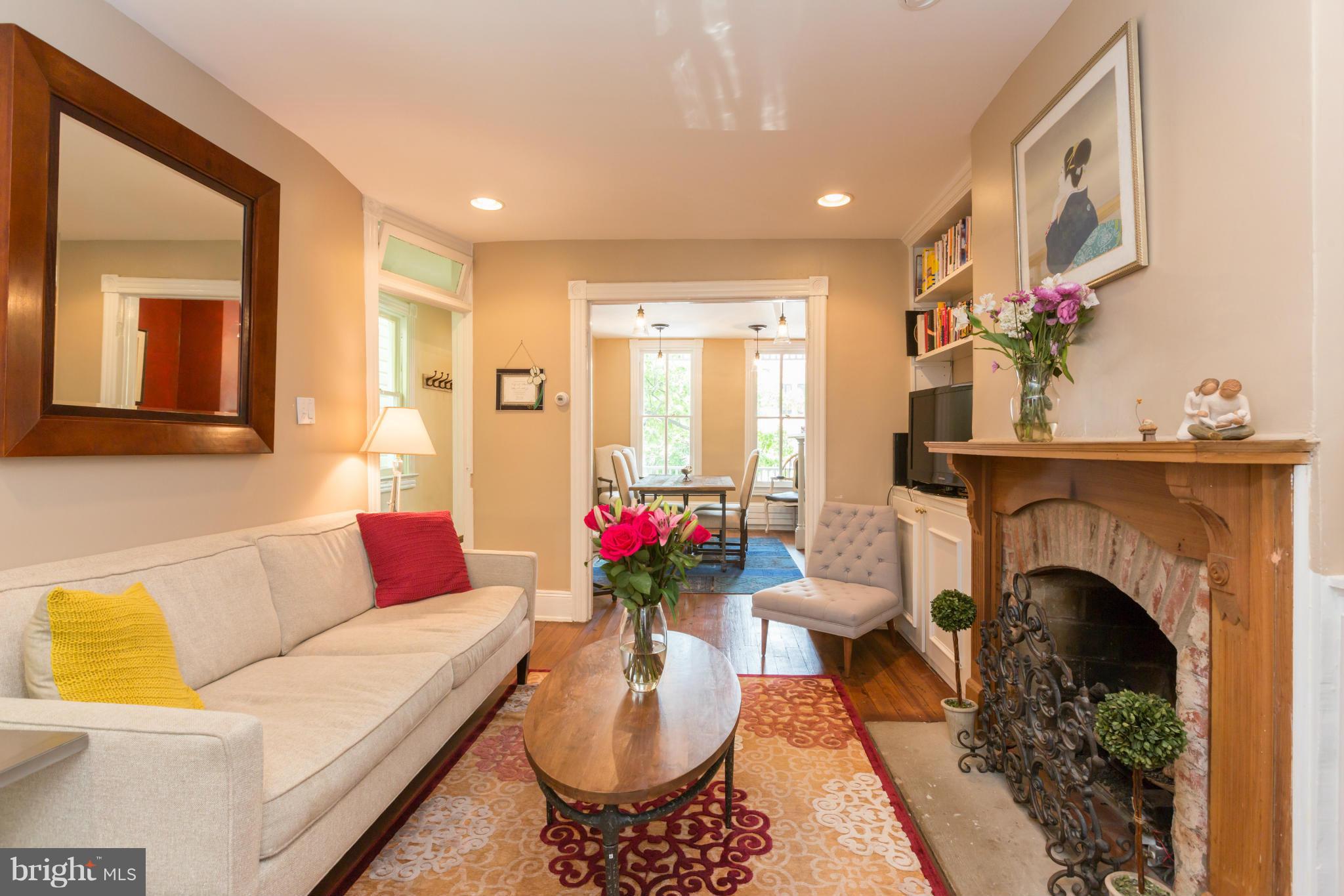 2708 O Street Northwest Washington, DC 20007 - Photo 6 of 30 Living Room