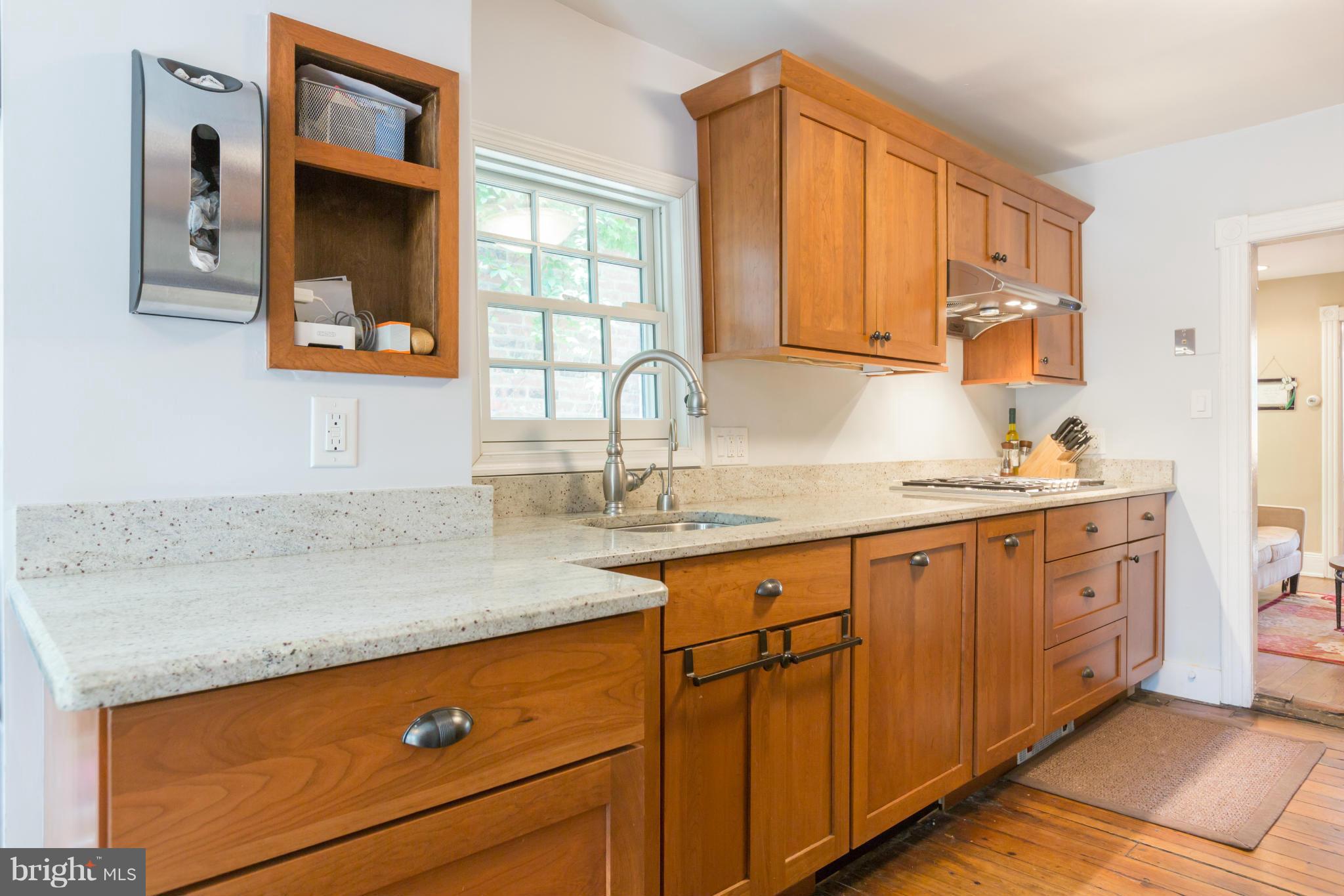2708 O Street Northwest Washington, DC 20007 - Photo 7 of 30 Kitchen